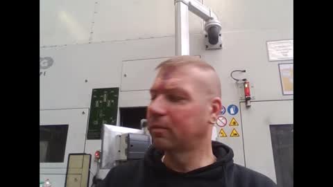 Snapshot of thomsen1478 chatting on 09/13/25, 12:27 thomsen1478 online show from 09/13/25, 12:27