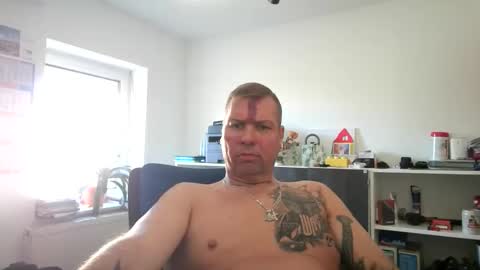 Snapshot of thomsen1478 chatting on 04/11/26, 09:13 thomsen1478 online show from 04/11/26, 09:13