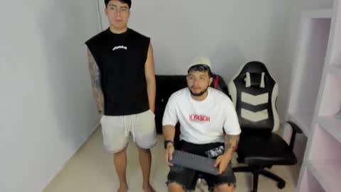 thomson_hot01 online show from 02/26/26, 05:50