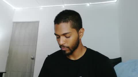 thonyy online show from 02/05/25, 04:25