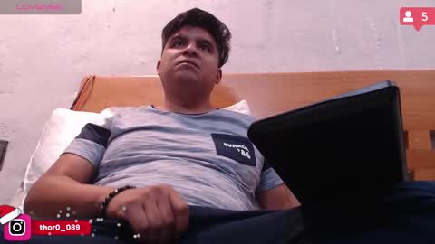 Snapshot of thor0200 chatting on 12/12/24, 05:31 thor0200 online show from 12/12/24, 05:31