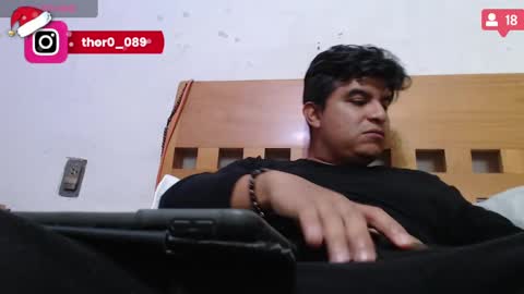 Snapshot of thor0200 chatting on 01/04/25, 12:37 thor0200 online show from 01/04/25, 12:37