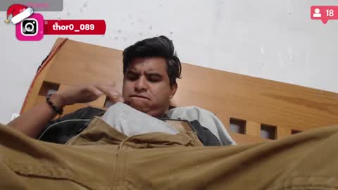 Snapshot of thor0200 chatting on 01/06/25, 06:03 thor0200 online show from 01/06/25, 06:03