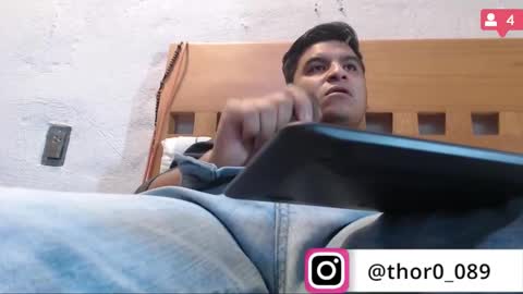 Snapshot of thor0200 chatting on 01/25/25, 03:41 thor0200 online show from 01/25/25, 03:41