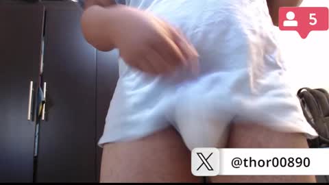 Snapshot of thor0200 chatting on 02/12/25, 04:23 thor0200 online show from 02/12/25, 04:23