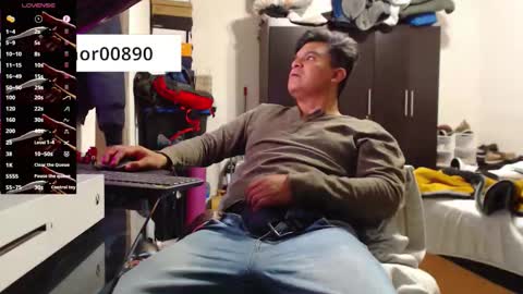 thor0200 online show from 03/24/26, 04:39