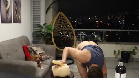 Snapshot of thorclarck_ chatting on 12/03/24, 12:46 Sebastian online show from 12/03/24, 12:46