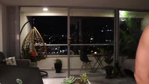 Snapshot of thorclarck_ chatting on 01/09/25, 03:04 Sebastian online show from 01/09/25, 03:04