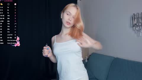 Snapshot of thousand_desires chatting on 03/16/26, 08:18 Lynn online show from 03/16/26, 08:18