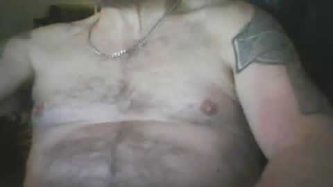 Snapshot of thrillingozziecock chatting on 11/28/25, 08:28 thrillingozziecock online show from 11/28/25, 08:28