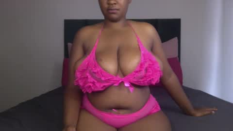 throatgoat2121 online show from 01/31/25, 06:35