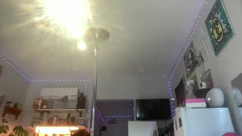 throatyygoat online show from 10/04/25, 06:50