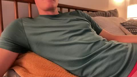 Snapshot of throbbinhood480 chatting on 10/08/25, 02:36 Throbbinhood online show from 10/08/25, 02:36