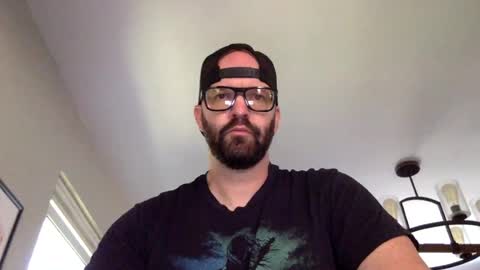 Snapshot of throbinwilliam chatting on 07/30/26, 02:27 Throbin Williams online show from 07/30/26, 02:27