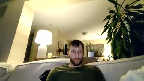 throwawayafteruse20202 online show from 03/04/26, 12:38