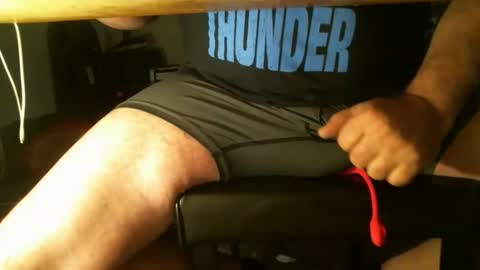 Snapshot of thumperdlj chatting on 11/11/25, 03:56 Thumper online show from 11/11/25, 03:56