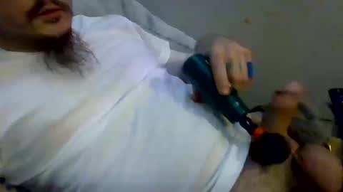 thunder8u42 online show from 10/16/25, 09:32