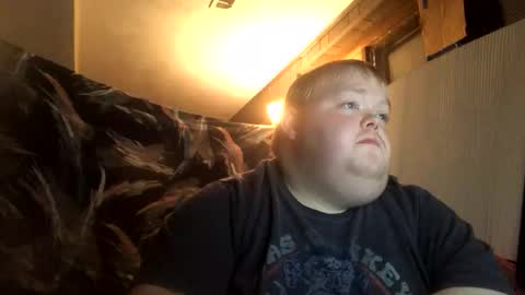 Snapshot of thunderbird2696 chatting on 12/16/25, 05:56 thunderbird2696 online show from 12/16/25, 05:56