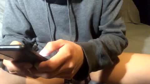 Snapshot of thunderblunder28 chatting on 12/22/25, 01:13 thunderblunder28 online show from 12/22/25, 01:13