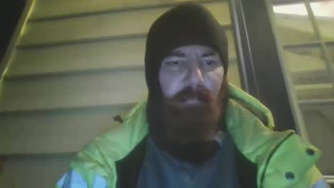 Snapshot of thunderjacker chatting on 12/04/25, 04:33 The Pen is Mightier than Sword online show from 12/04/25, 04:33