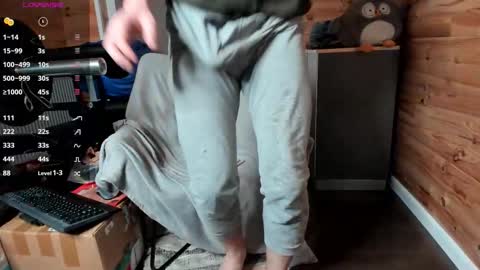 Snapshot of thyleo chatting on 03/24/26, 08:36 bigsshark online show from 03/24/26, 08:36