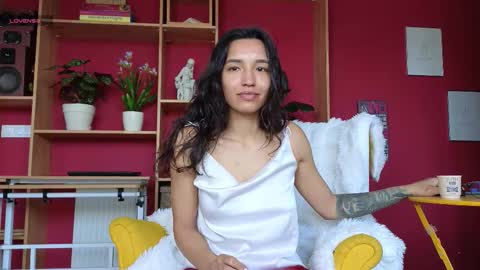 Snapshot of tia_j chatting on 03/15/26, 06:52 tia_j online show from 03/15/26, 06:52
