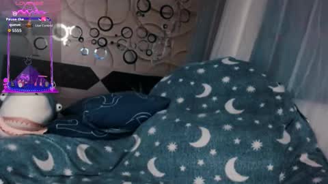 tiameow online show from 10/14/25, 07:36