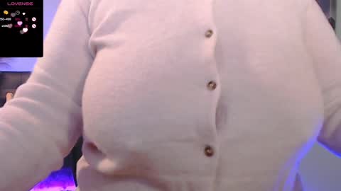Snapshot of tiabellaxxx chatting on 01/30/25, 04:24 Tia Bella online show from 01/30/25, 04:24