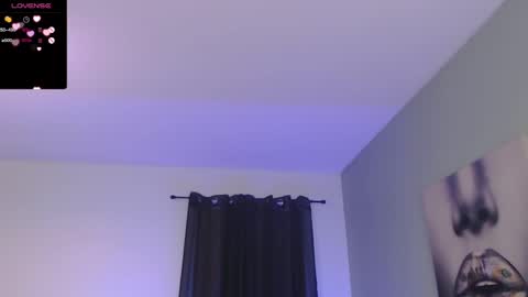 Snapshot of tiabellaxxx chatting on 02/05/25, 01:04 Tia Bella online show from 02/05/25, 01:04