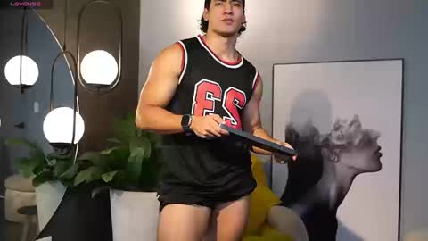 Tian Brooks online show from 09/19/25, 09:26