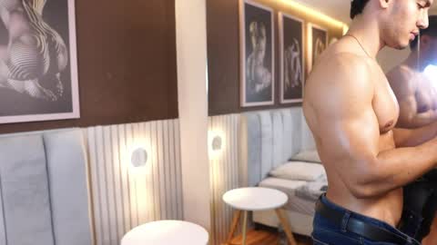 Snapshot of tian_brooks chatting on 04/02/26, 07:17 Tian Brooks online show from 04/02/26, 07:17