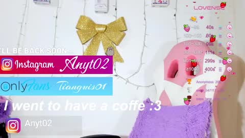 Snapshot of tianaa_a chatting on 01/31/25, 06:57 Anny 3 online show from 01/31/25, 06:57