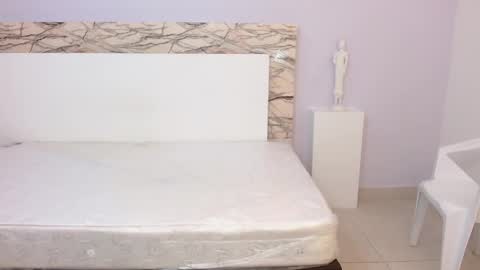 tianaglow4 online show from 02/03/25, 08:35