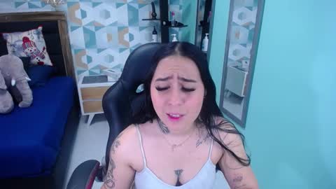 tianapiket online show from 12/26/24, 11:32