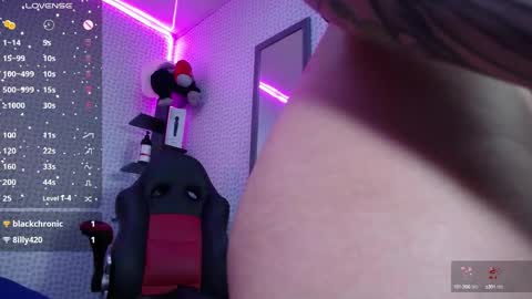 tianapiket online show from 02/06/25, 10:32