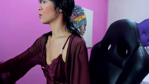 Tiara online show from 02/07/26, 12:03