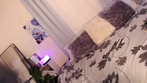 Sam online show from 02/22/25, 06:06