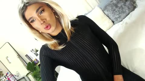 Sam online show from 02/28/25, 02:42