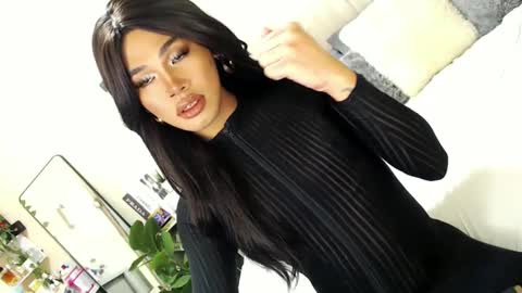 Sam online show from 03/03/25, 02:58