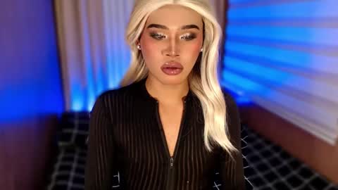 Sam online show from 10/23/25, 04:06