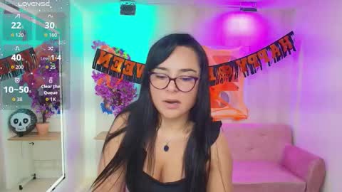 Tiara  online show from 11/03/25, 07:37