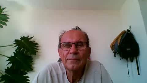 tiaretiareopui online show from 11/02/25, 10:50