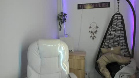 Tiarha online show from 12/30/24, 04:42