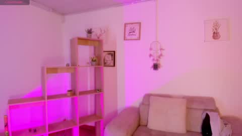 Tiarha online show from 01/15/25, 10:38