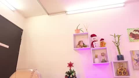 Tiarha online show from 11/17/25, 03:34