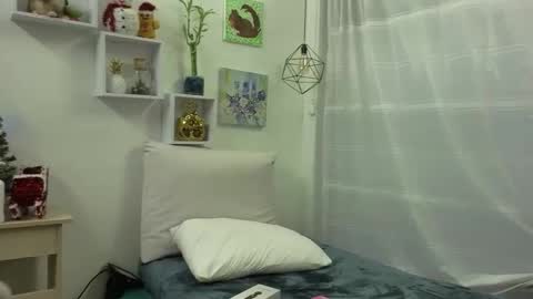 Tiarha online show from 11/18/25, 03:34