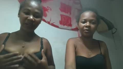 Snapshot of tibavy chatting on 11/08/25, 07:52 tibavy online show from 11/08/25, 07:52