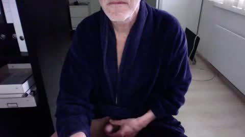 Snapshot of tiburzio chatting on 01/23/25, 08:15 tiburzio online show from 01/23/25, 08:15