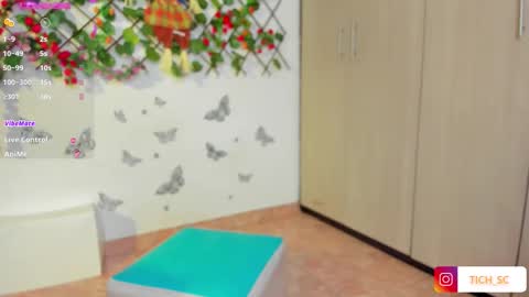 Snapshot of tich___ chatting on 03/28/26, 12:16 tich___ online show from 03/28/26, 12:16