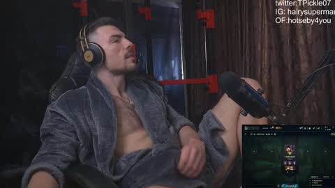 Snapshot of tickle_my_pickle07 chatting on 01/31/25, 09:37 tickle_my_pickle07 online show from 01/31/25, 09:37